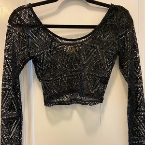 Black Long Sleeve Crop Top
